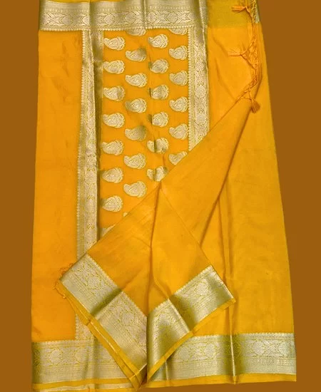 Warm Silk Saree with Full Zari Weaving –...