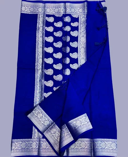 Warm Silk Saree with Full Zari Weaving –...