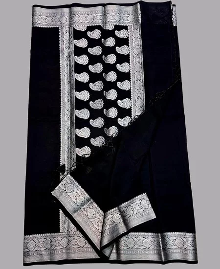Warm Silk Saree with Full Zari Weaving –...