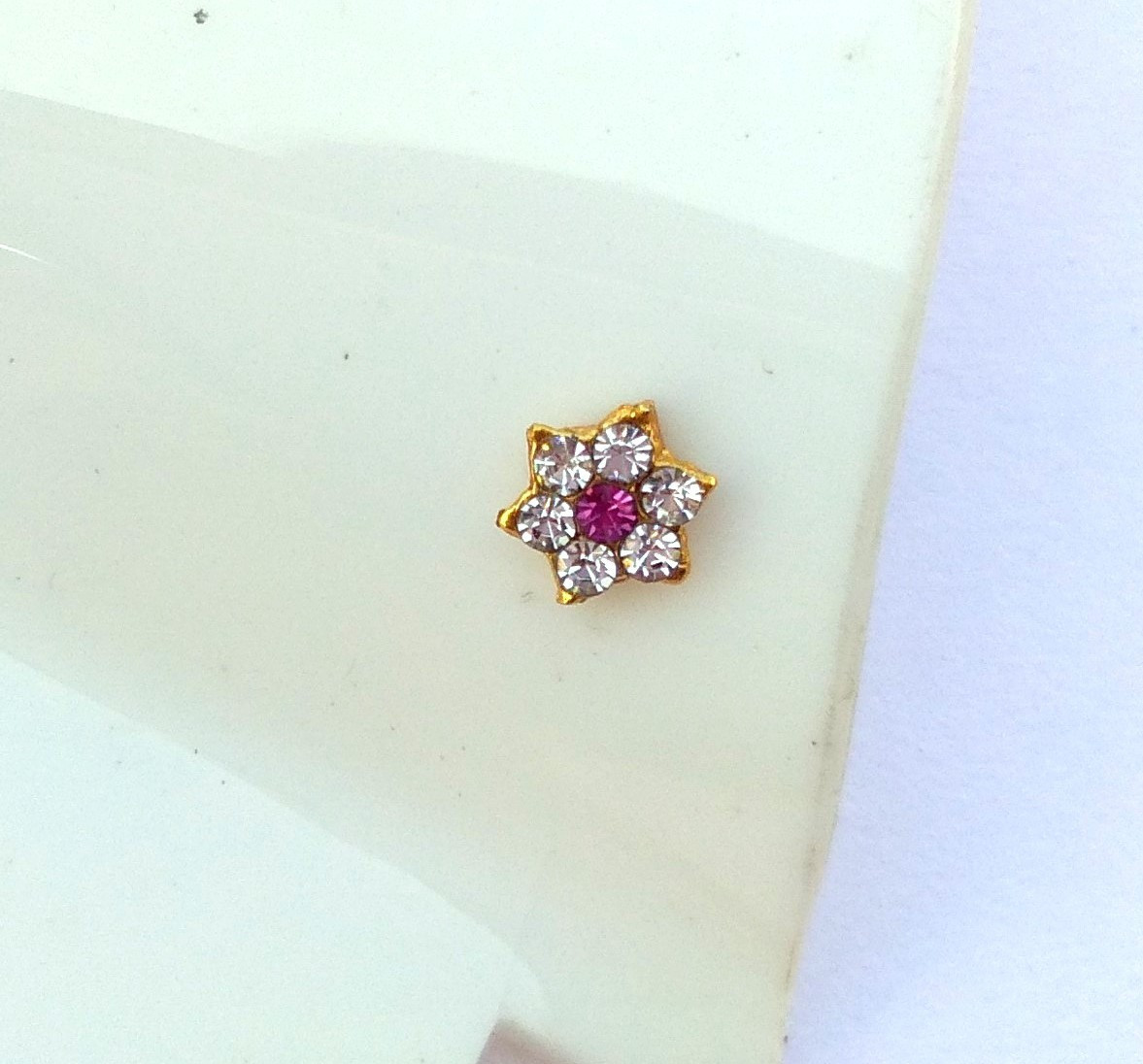 Nose Pin with 7 Nug & Red Nug Accent – E...