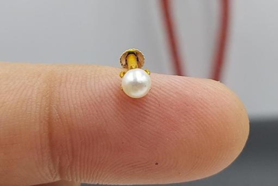 Pearl Small Nosepin