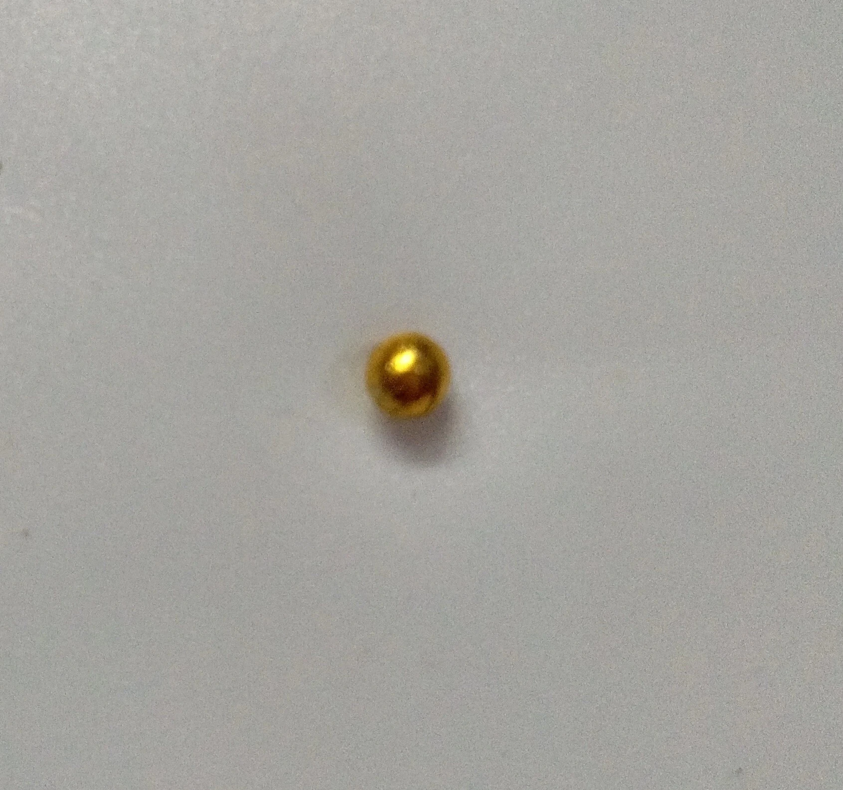 Gold Moti Nose Pin