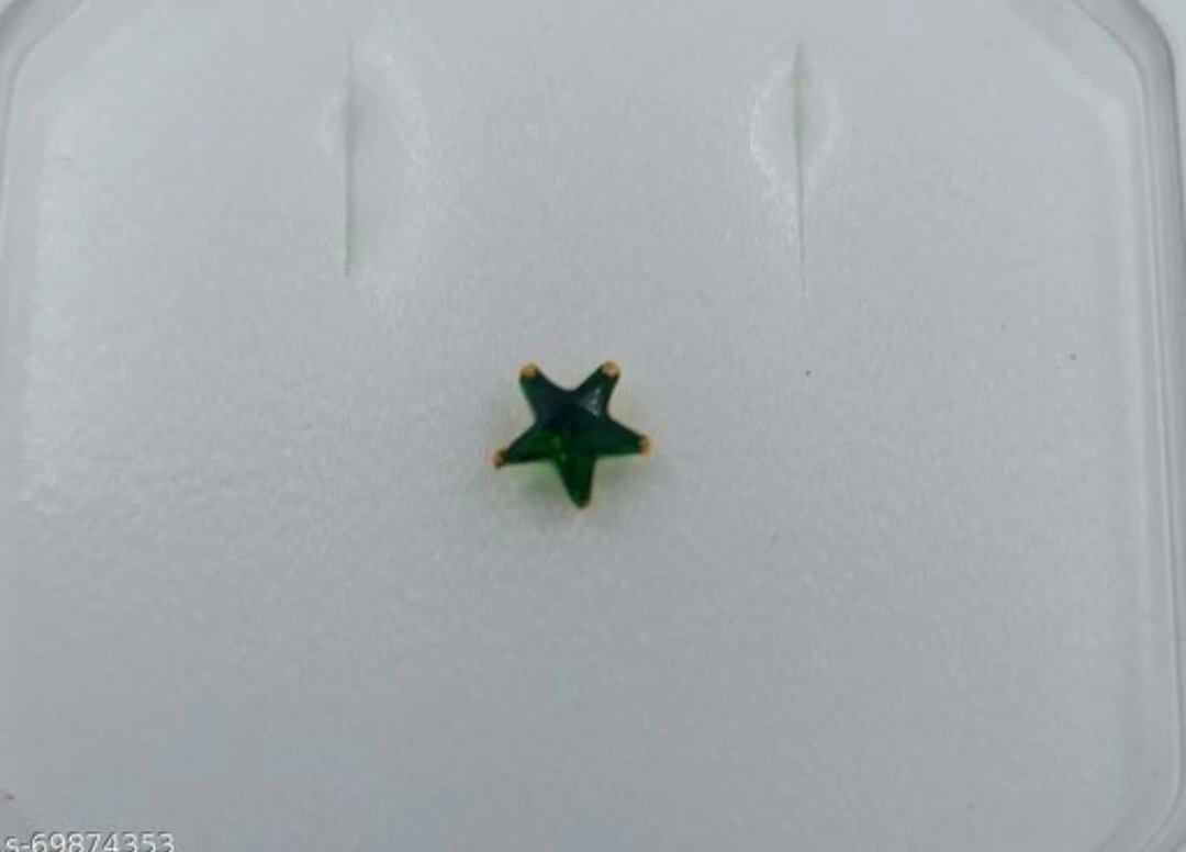 Beautiful Gold Plated Nose Pin CRYTAL ST...