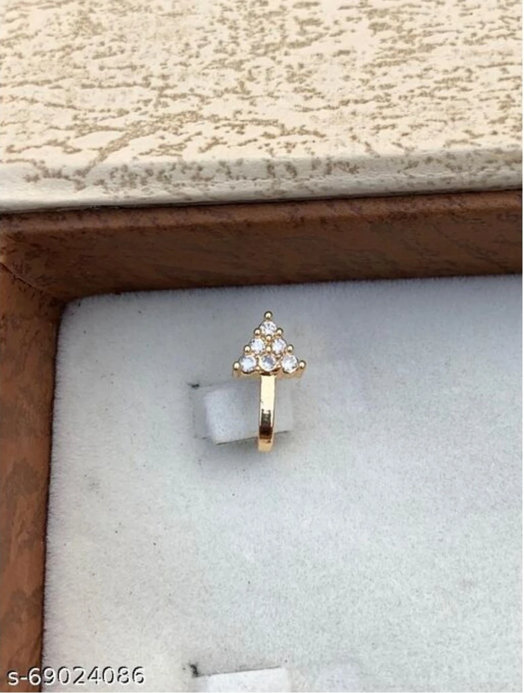 Beautiful Gold Plated Nose Pin ARROW Sha...