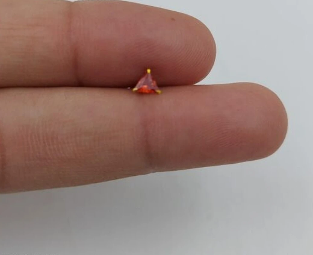 Beautiful Gold Plated Nose Pin CRYTAL ST...
