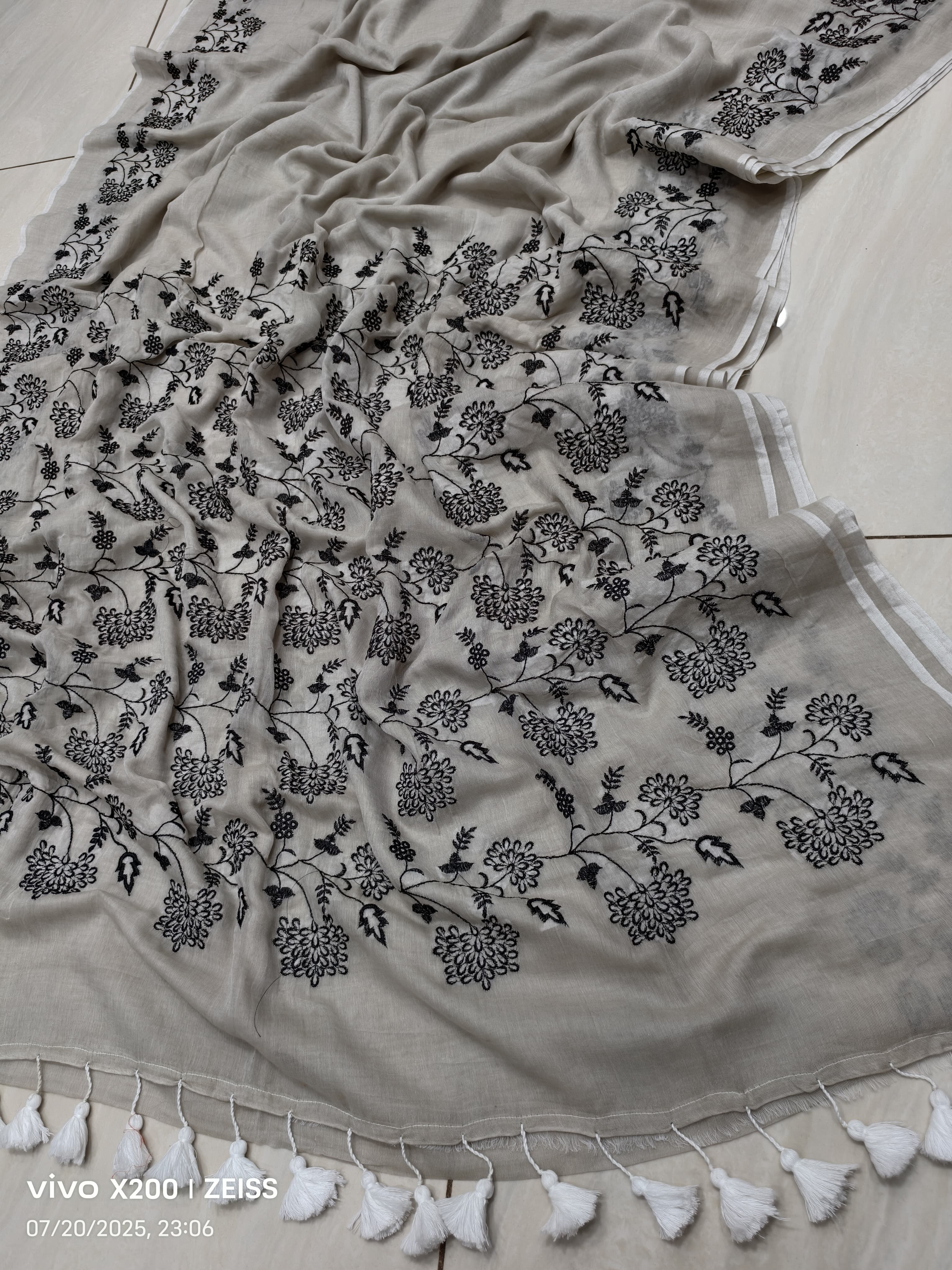 Exclusive Premium Mul Cotton Saree with...