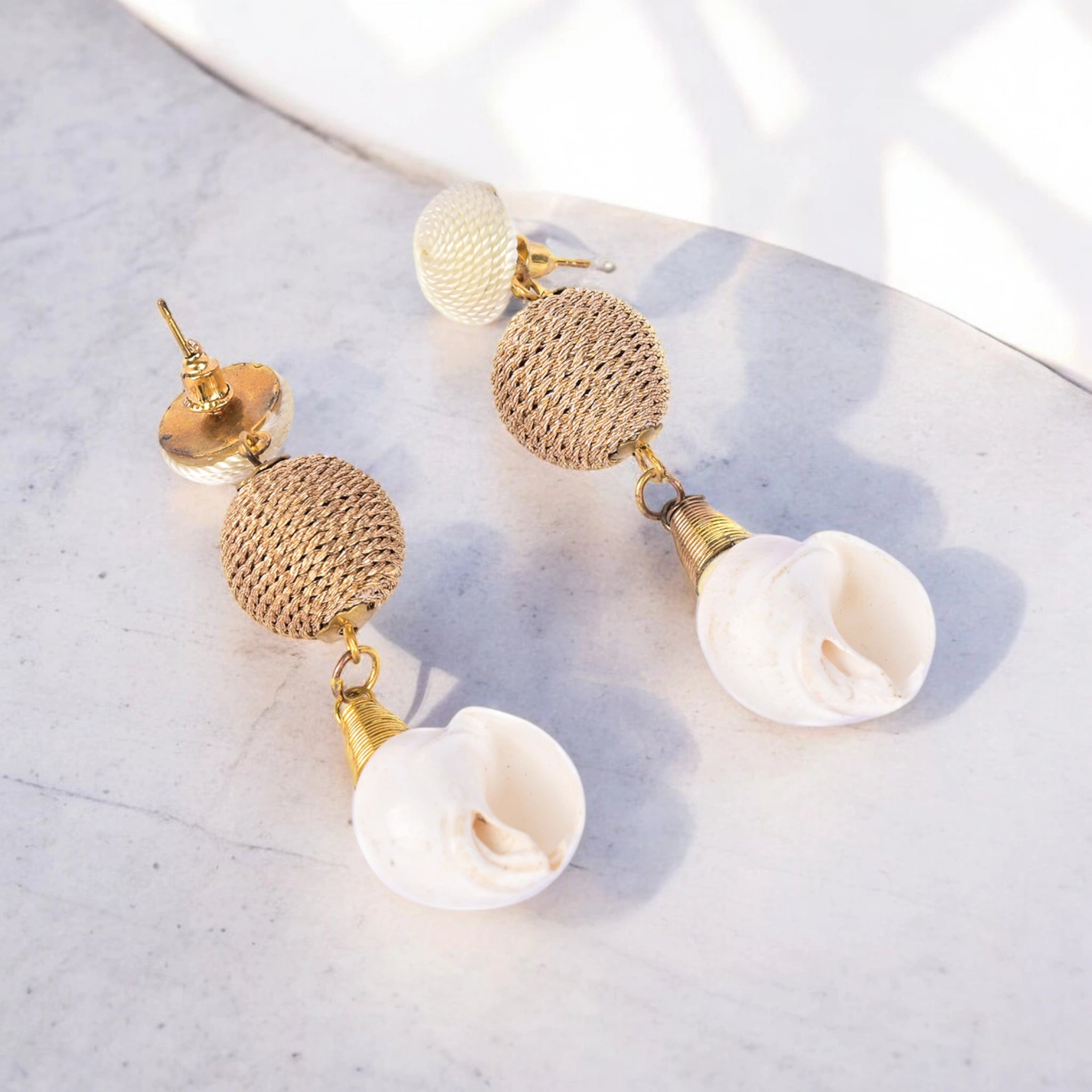 Elegant Shell Drop Earrings with Twisted...