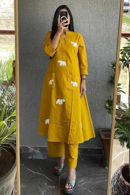 Women's Cotton Printed Straight Kurti wi...