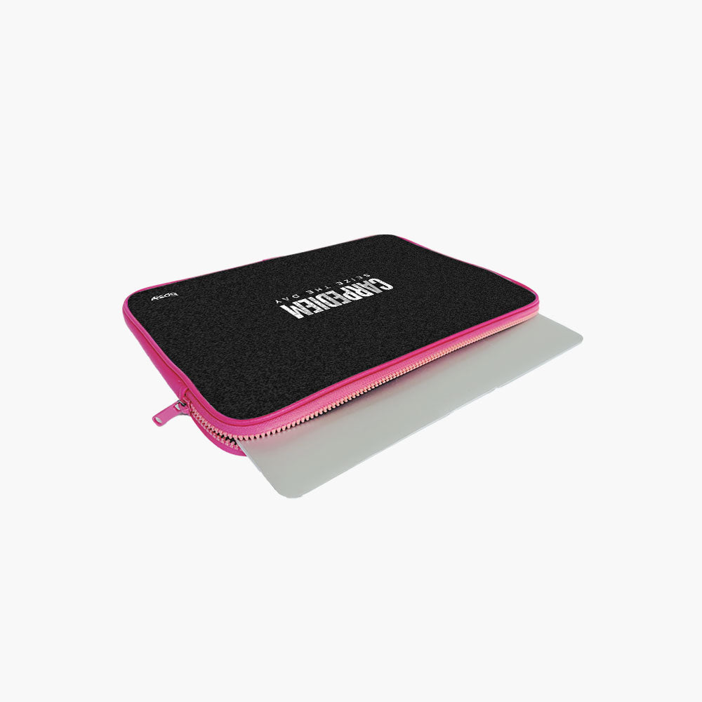"CARPEDIEM- LIVE AT THE MOMENT" Laptop S...