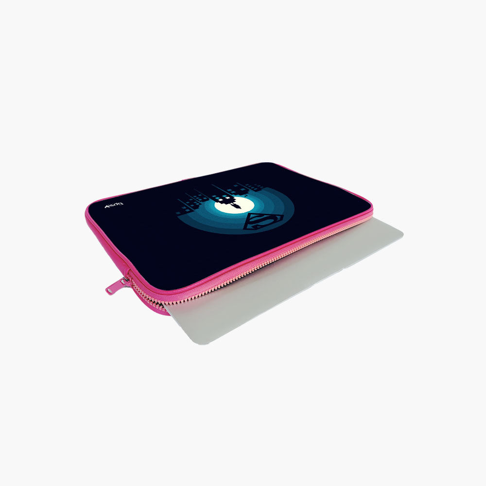 "SUPERMAN: METROPOLIS" Laptop Sleeves: B...