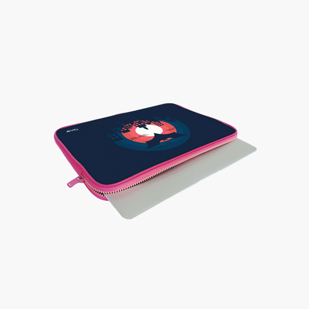 "BATMAN: GOTHAM CITY" Laptop Sleeves:Bol...