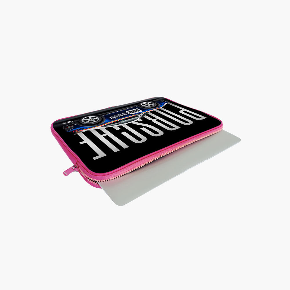 "LEGENDARY PORSCHE" Laptop Sleeves: Bold...