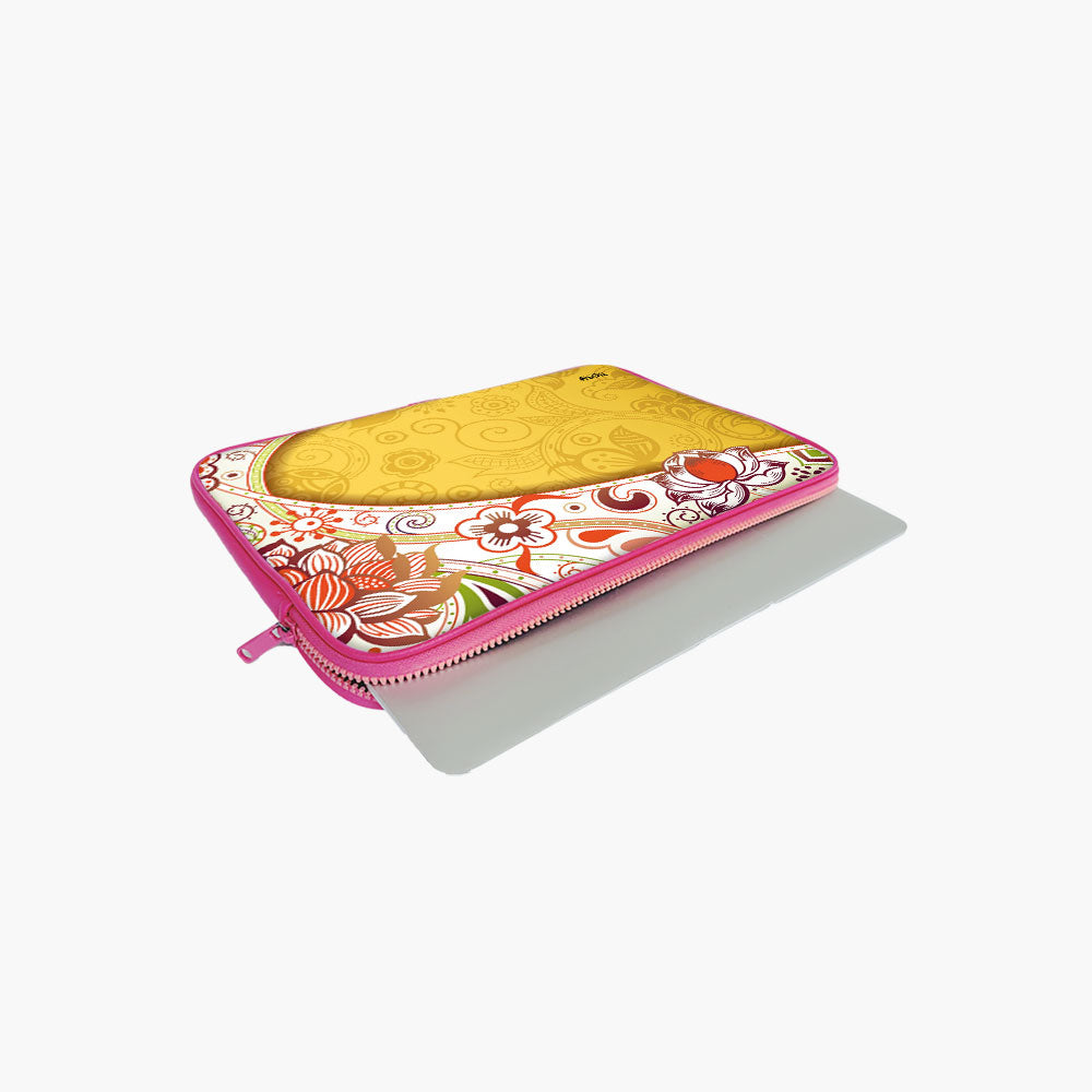 "Floral Abstract" Laptop Sleeves:Bold Mo...