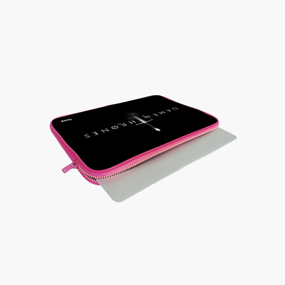 "GAME OF THRONES #GOT" Laptop Sleeves:Bo...