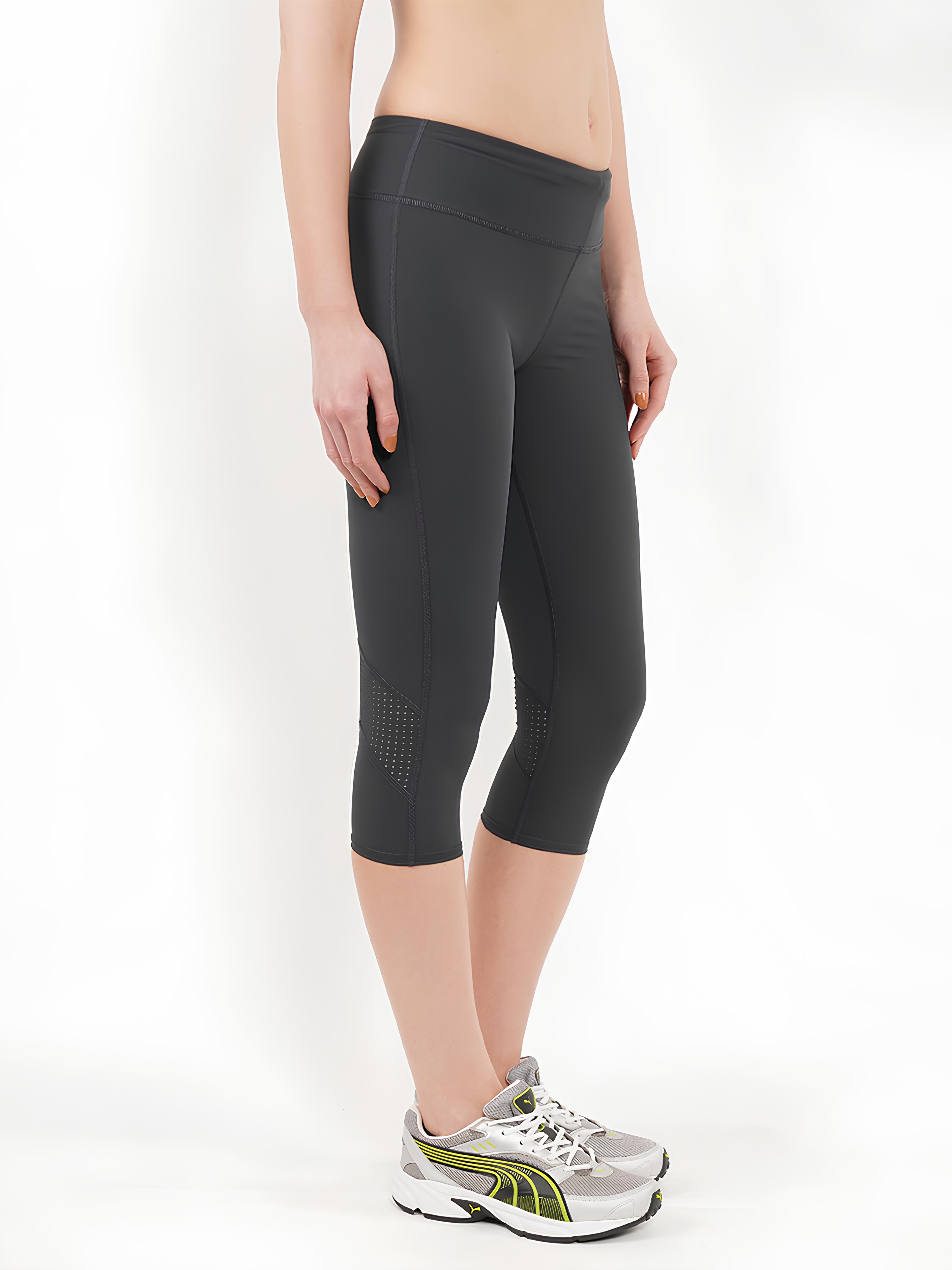 Women’s Activewear Capri | Gym & Yoga
