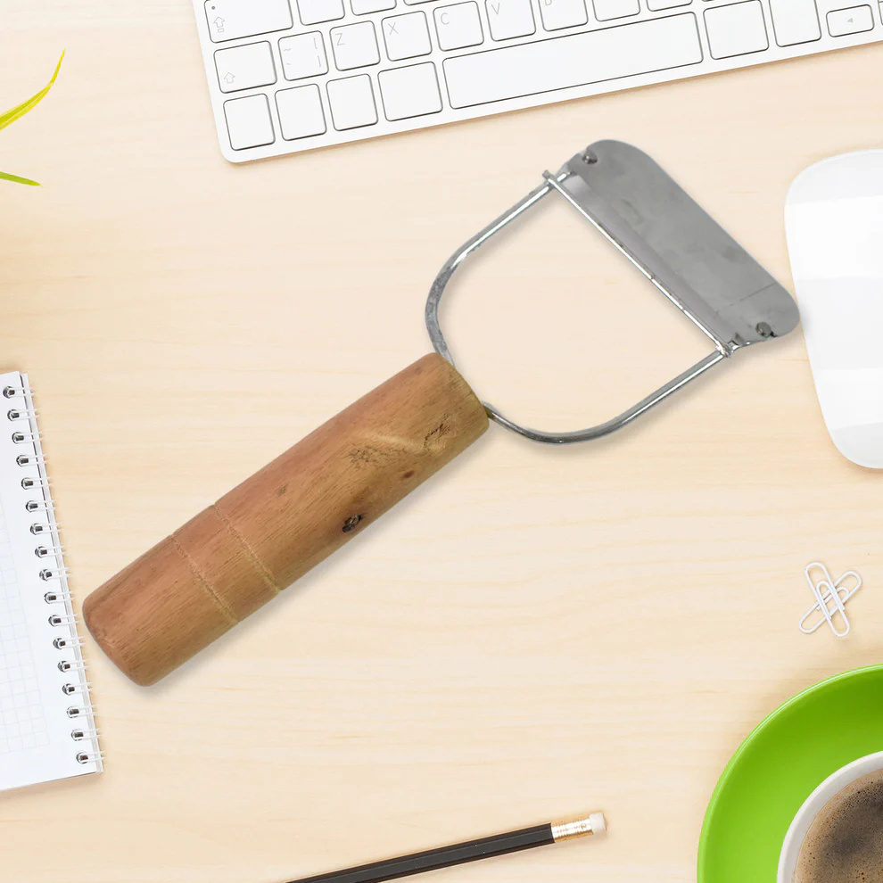 Wooden Handle Metal Vegetable Cutter, Pe...