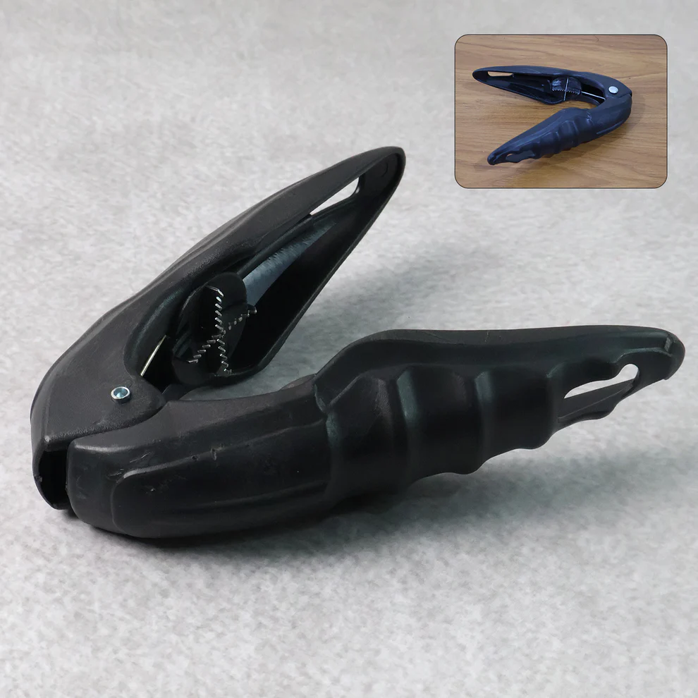 Multipurpose Walnuts and Seafood Cracker...