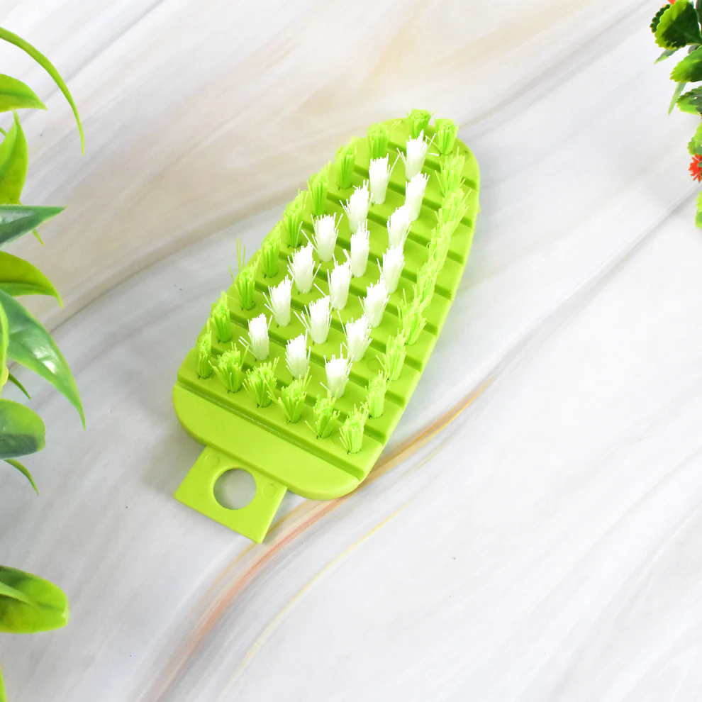 Plastic Fruit & Vegetable Brush (1 Pc)