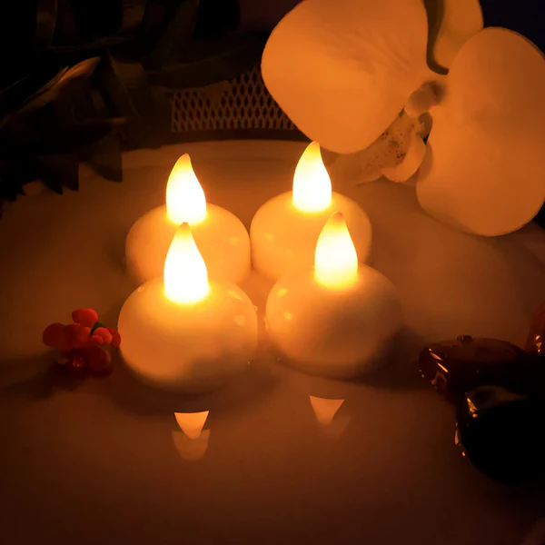 Round LED Flameless Tealight Candles - (...