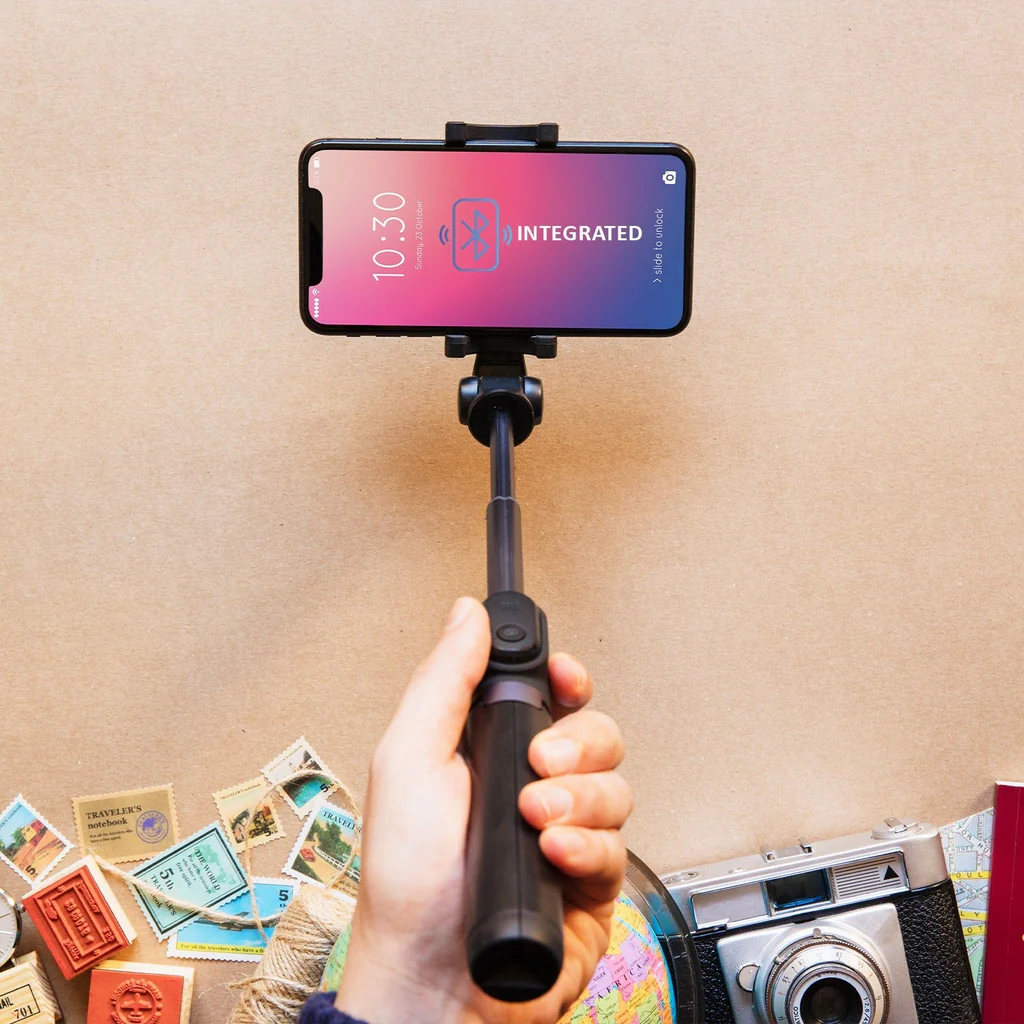 Bluetooth Selfie Stick, Portable Phone T...