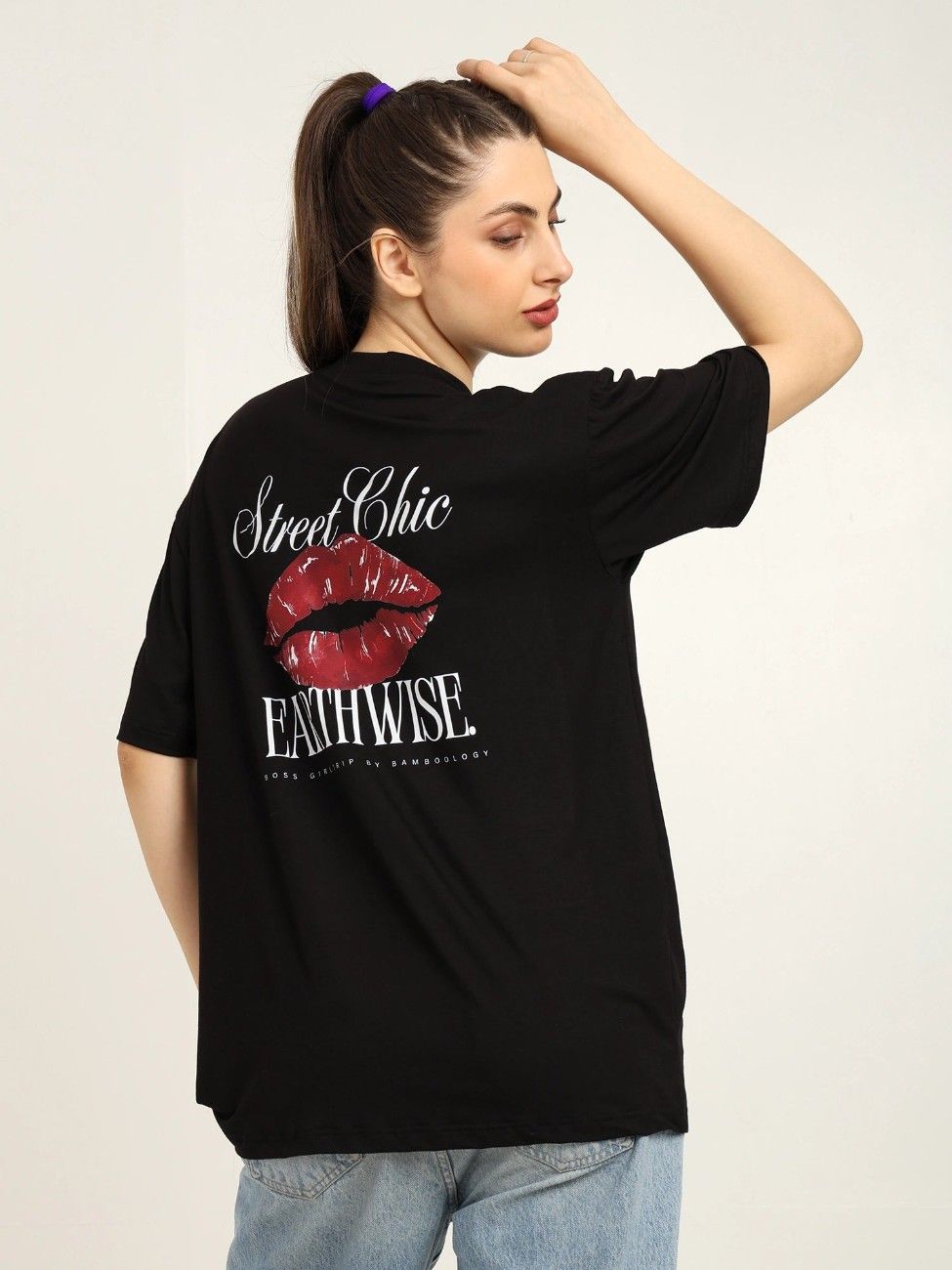 Women Oversized Bamboo T-Shirt – Soft, B...