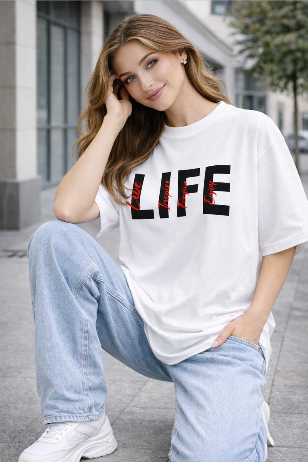 LIFE GRAPHIC PRINTED OVERSIZED TEE