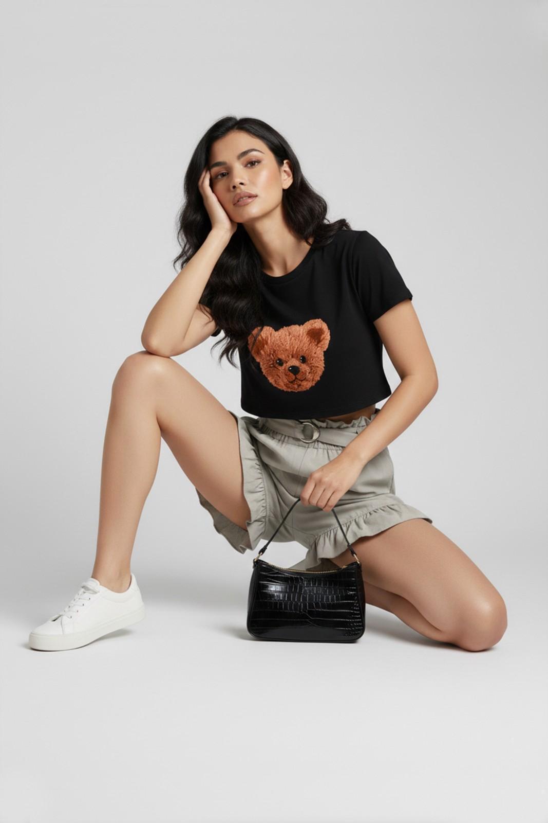 TEDDY GRAPHIC PRINTED CROP TEE