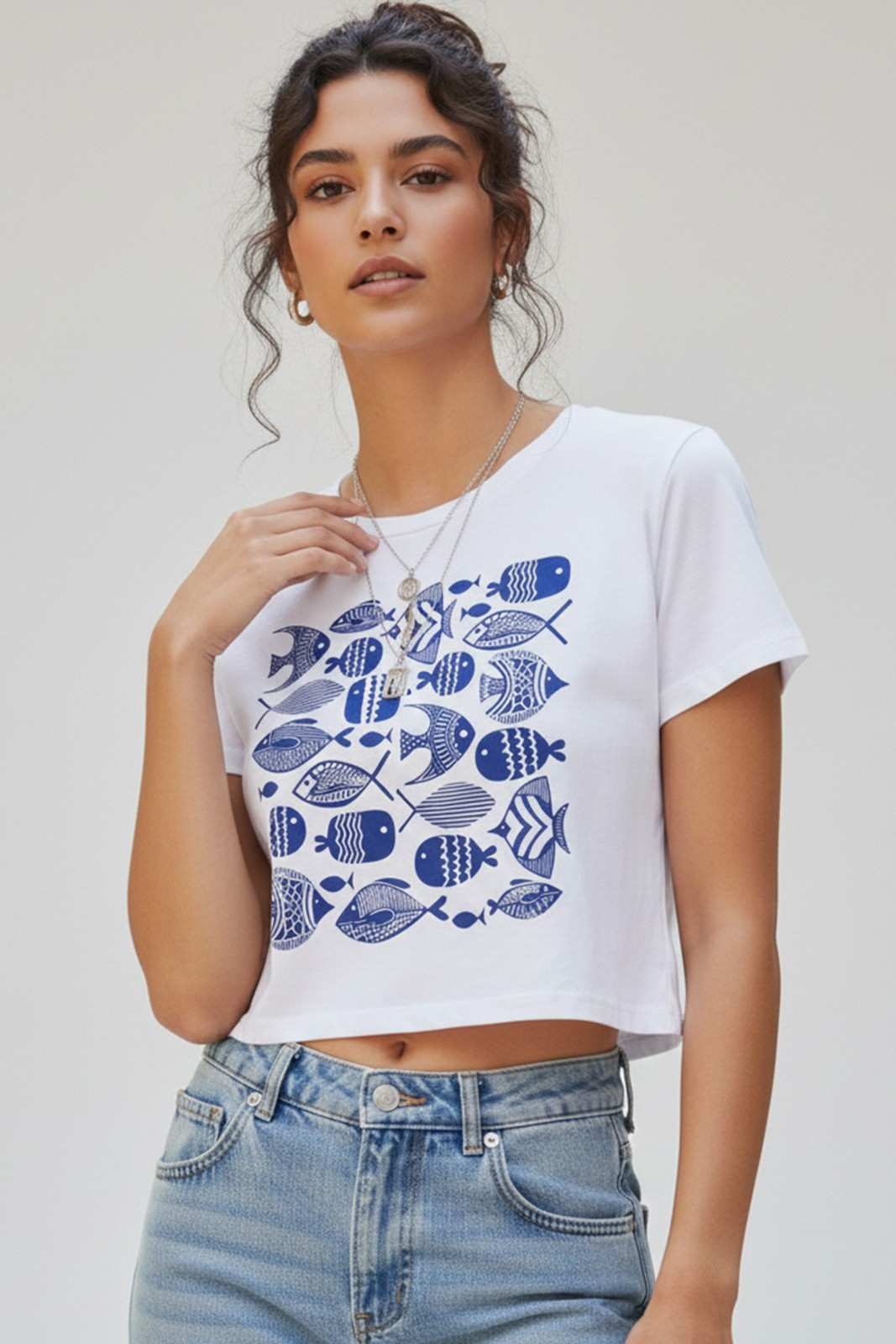 FISH GRAPHIC PRINTED CROP TEE