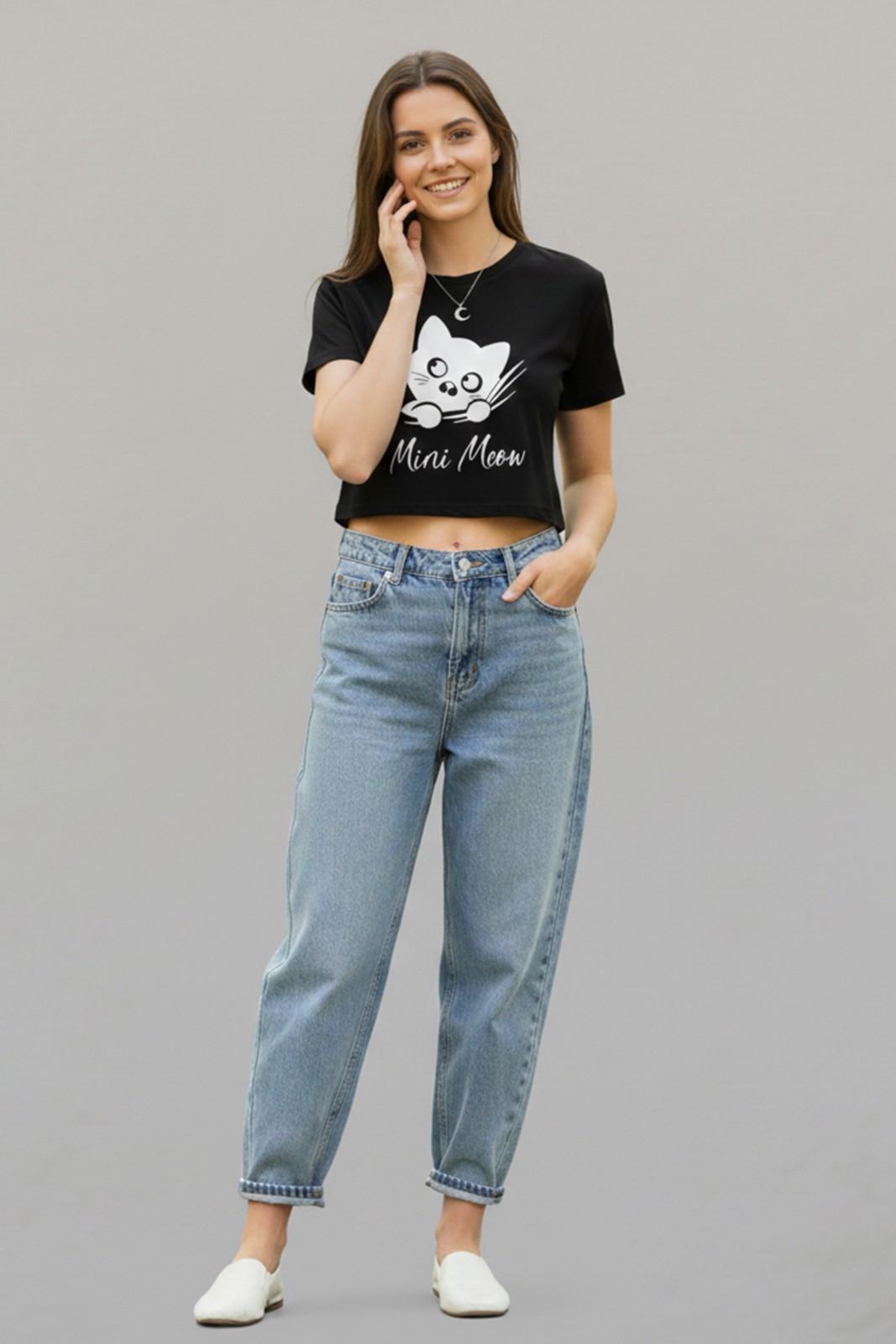CAT GRAPHIC PRINTED CROP TEE