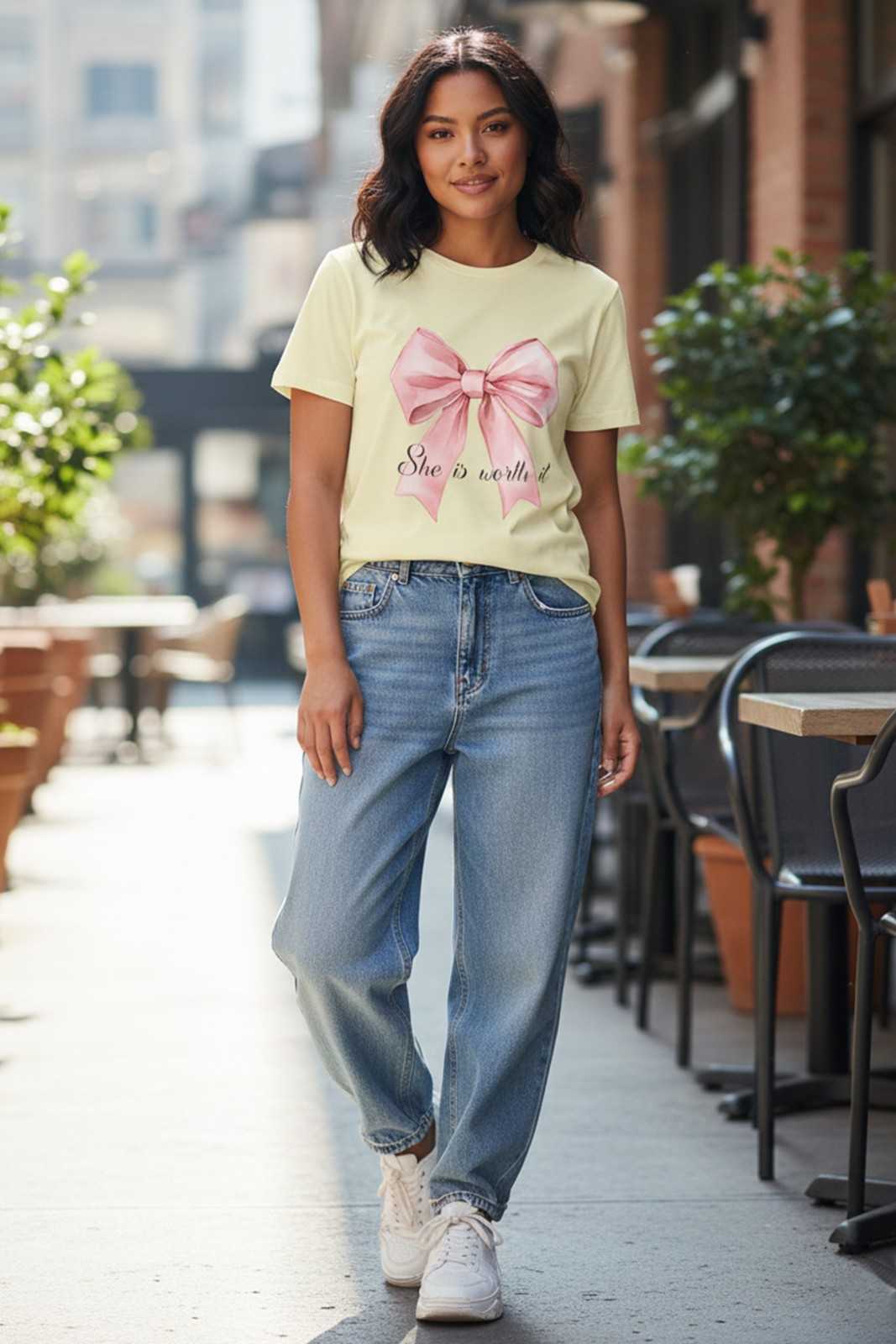 BOW GRAPHIC PRINTED REGULAR T-SHIRT