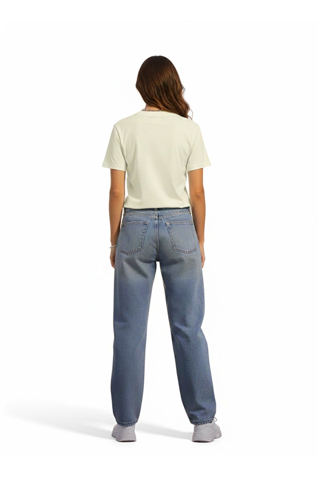 CONFIDENCE GRAPHIC PRNITED REGULAR TEE