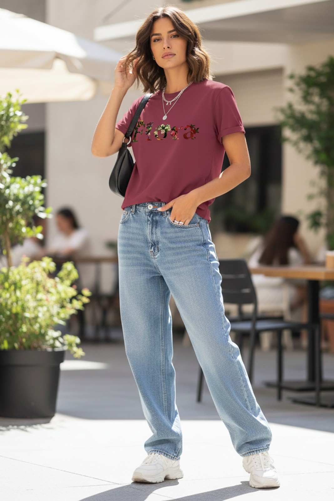 FLORA GRAPHIC PRINTED REGULAR TEE