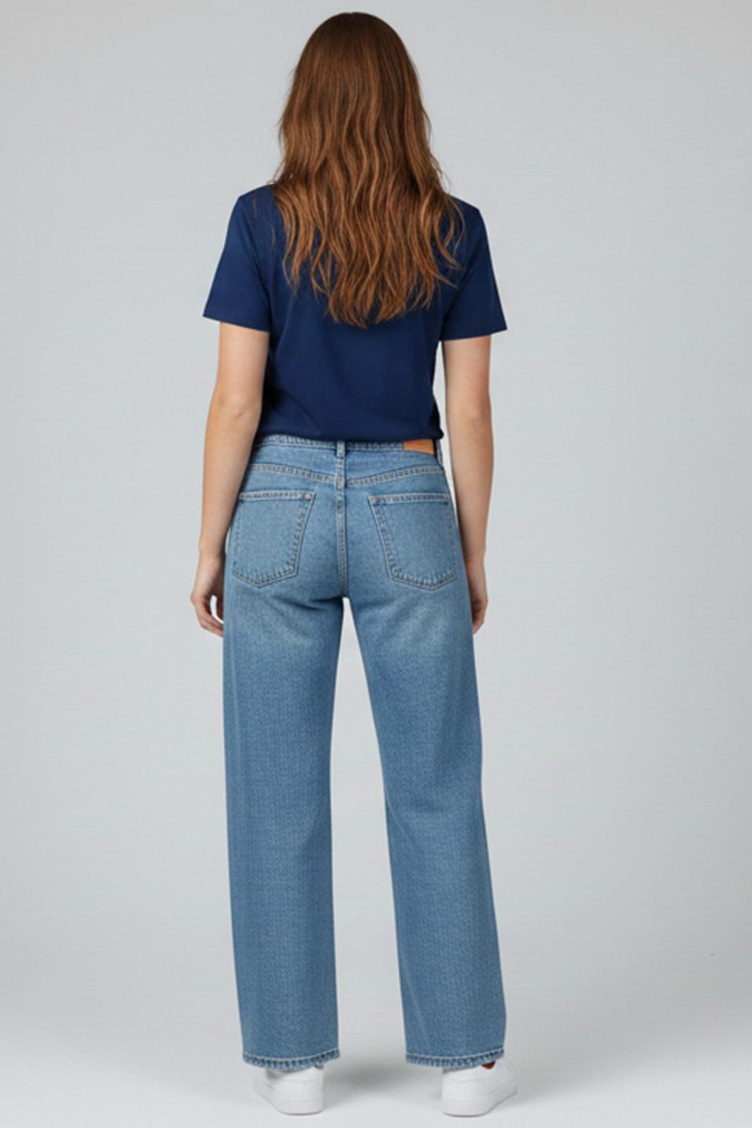 NEW YEAR GRAPHIC PRINTED REGULAR T-SHIRT