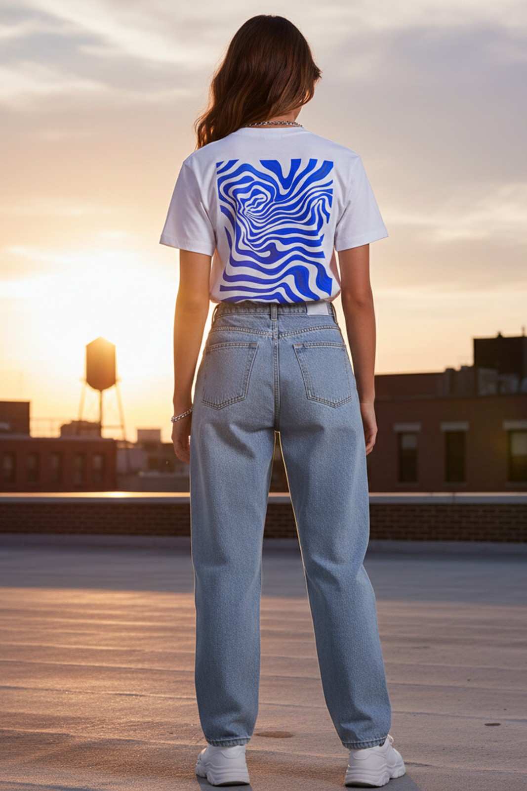 ABSTRACT GRAPHIC PRINTED TEE